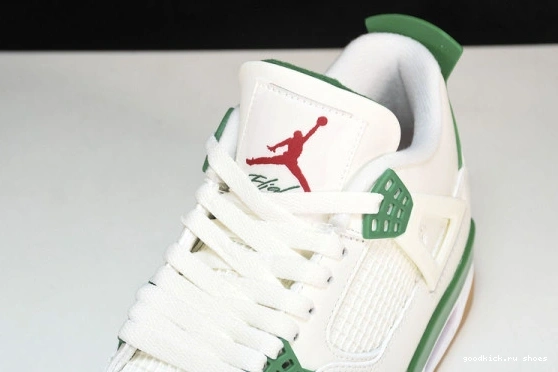 Jordan  4 DR5415-103 Pine Retro DR5415-103  SB  Green 0321